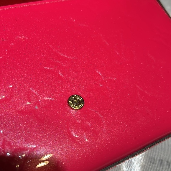 Louis Vuitton Felicie Pochette Rare Pink. Flaw - Picture 14 of 17